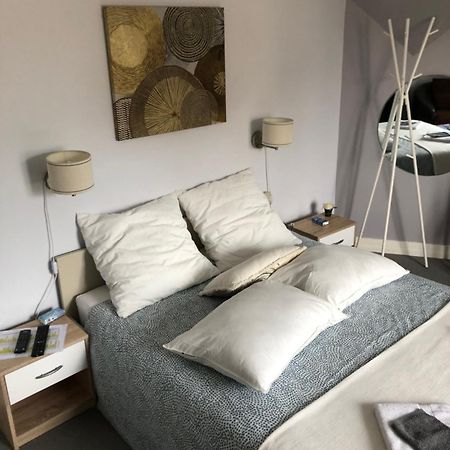 Les Tourterelles Hotel Vendome Bagian luar foto
